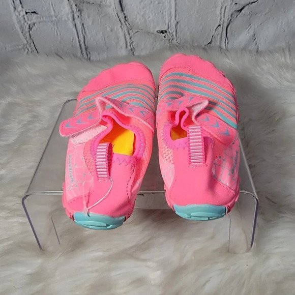 GIRLS Youth Water Shoes Aqua Socks Pull On Sandals Beach Summer Vacation Slip On - Picture 6 of 9